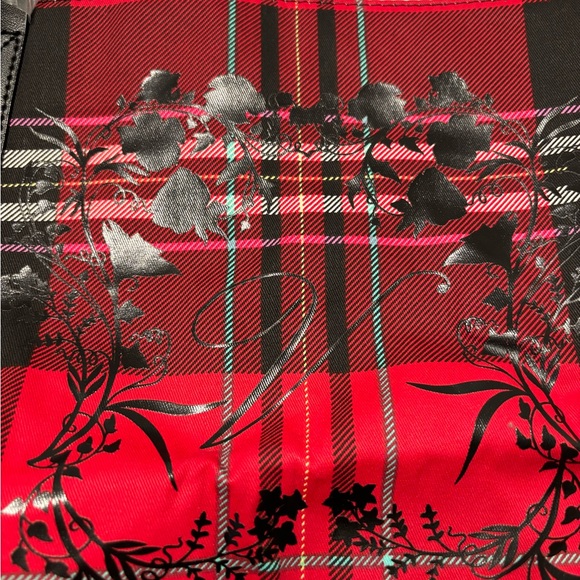 NWT Victoria’s Secret Red and Black Plaid Tote Bag - Picture 10 of 14